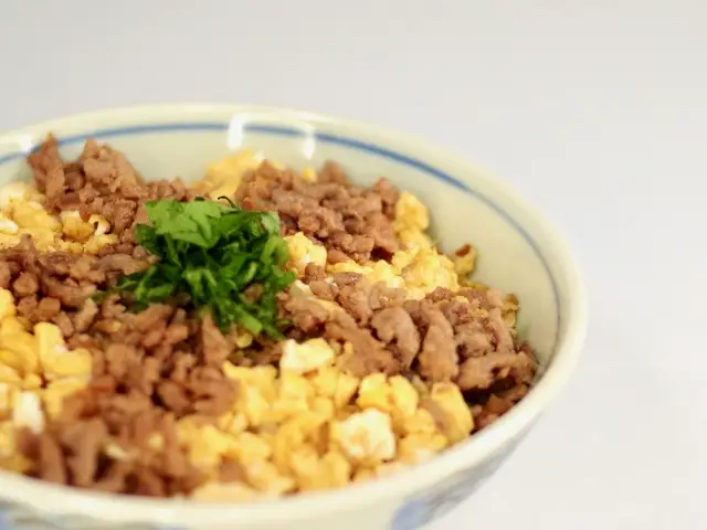 第13位：そぼろ丼（397票）