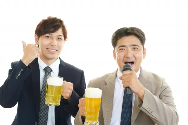 第7位：皆さん、飲んでますか!?あっ、乾杯はこれからでしたね。それでは、乾杯！（565票）