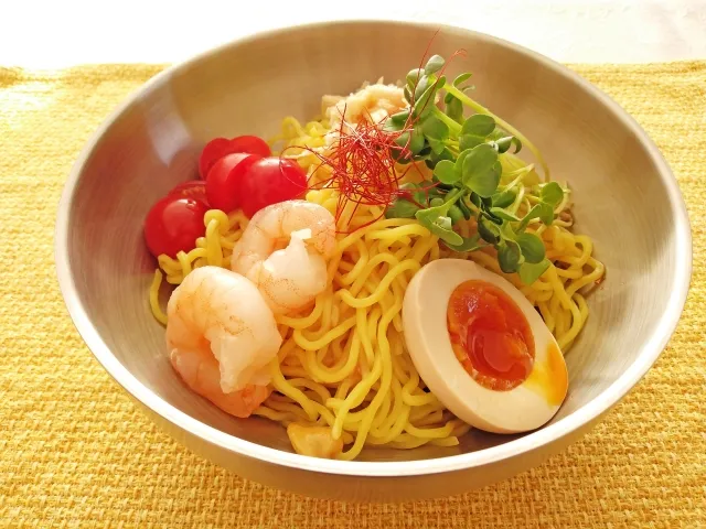 ジメジメした梅雨に食べたい料理ランキング1位:冷やし中華の画像