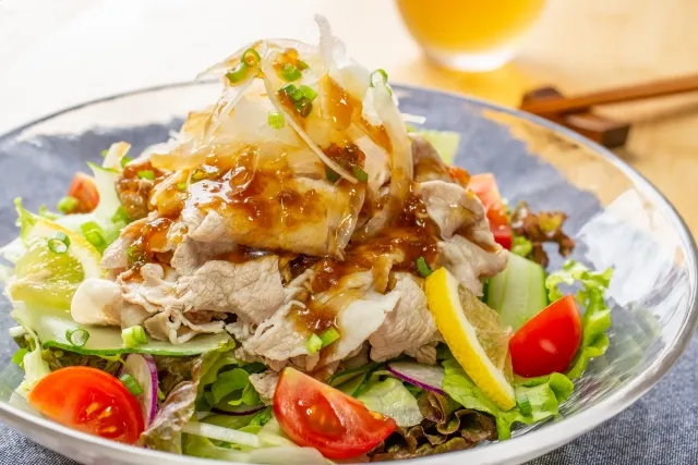 ジメジメした梅雨に食べたい料理ランキング5位:冷しゃぶサラダの画像