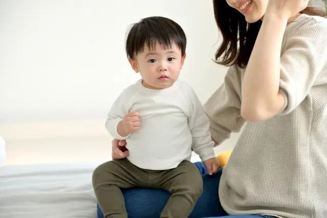 第8位：ちょんちょん（座る※子どもに言う）（449票）