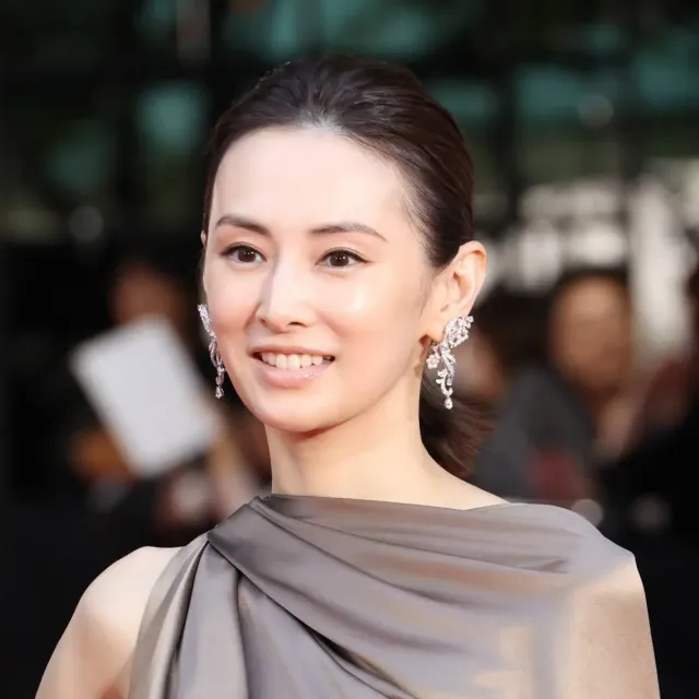 横顔が美しすぎる美人女優ランキング