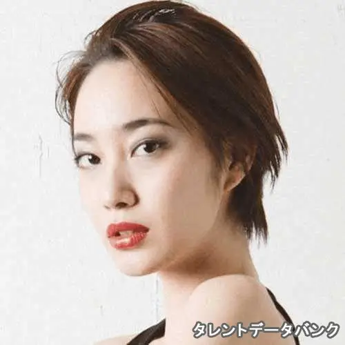 藤本 奈月 の写真