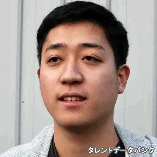嶺 豪一 の写真