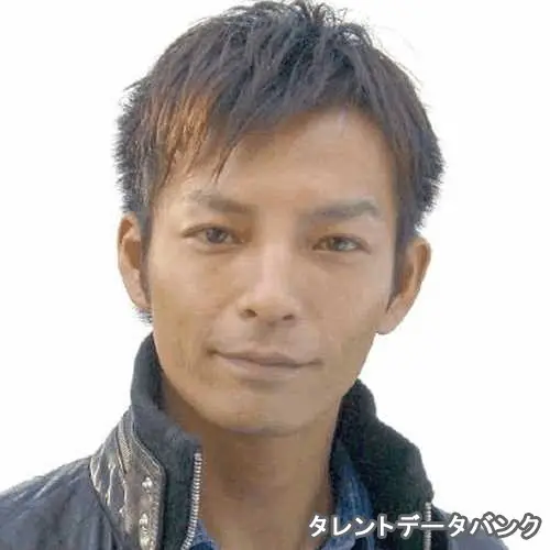 須賀 勇亮 の写真