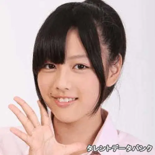 石原 麻衣子 の写真