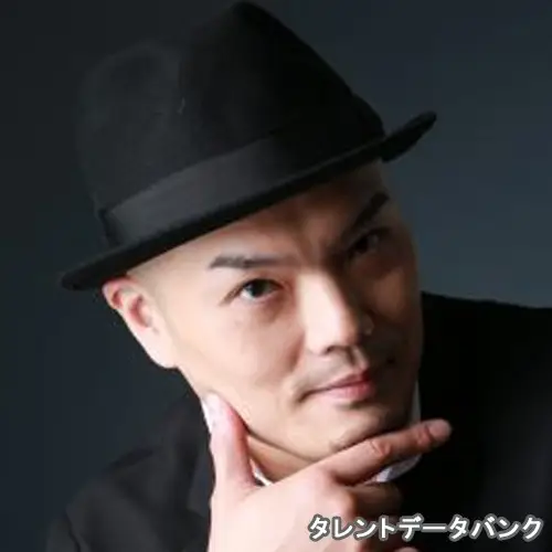 八戸 優 の写真
