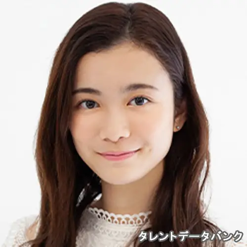 上田 彩瑛 の写真