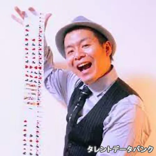 マギー利博 の写真