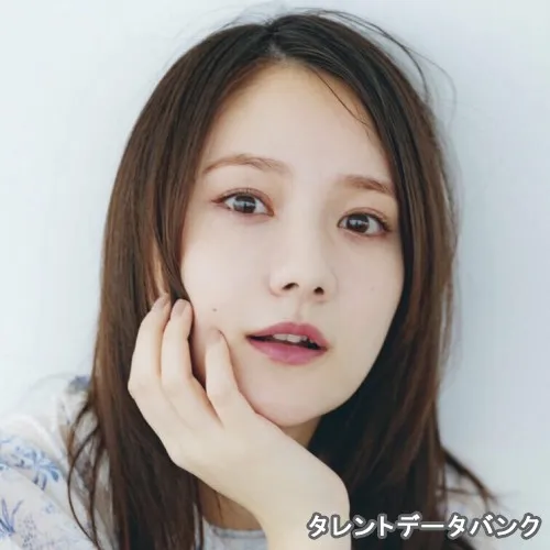 トリンドル 瑠奈 の写真